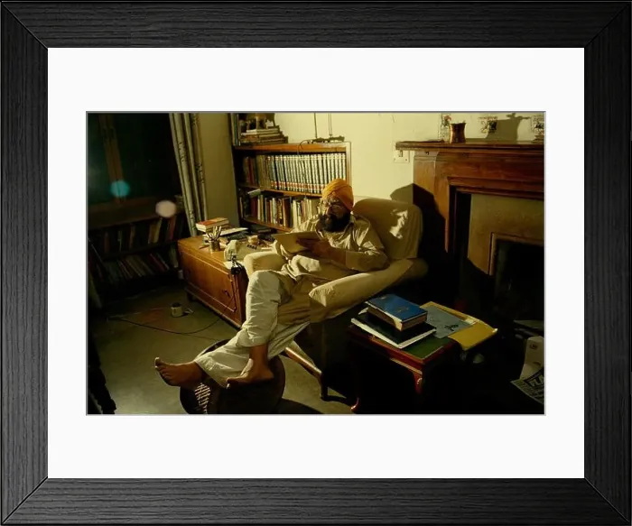 Framed Print : Khushwant Singh in his study at home in Delhi, India Framed Print : Khushwant Singh in his study at home in Delhi, India