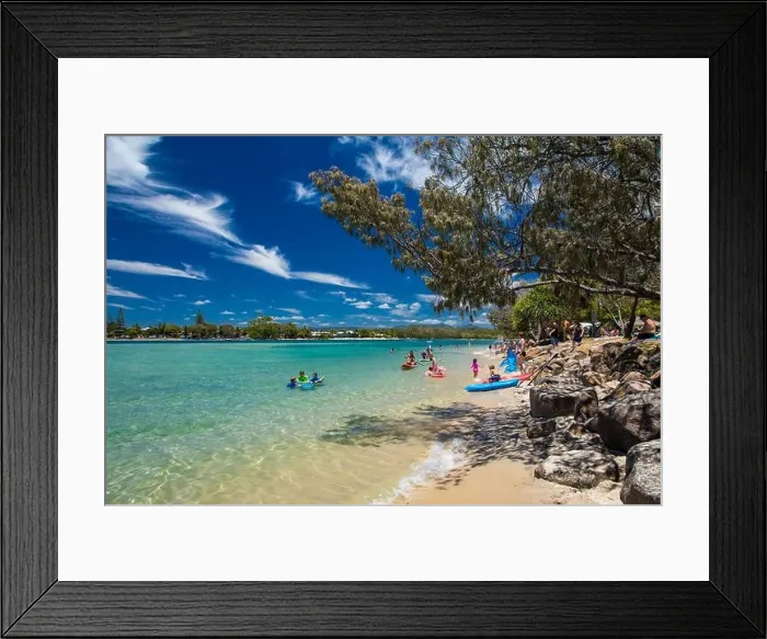 Framed Print : Gold Coast, AUS - JAN 12 2019: People enjoying beach activities at famous family beach at Tallebudgera Creek Gold Coast