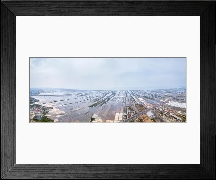 Framed Print : Aerial view panorama of Salt farming in Samutsakhon province, Thailand Framed Print : Aerial view panorama of Salt farming in Samutsakhon province, Thailand