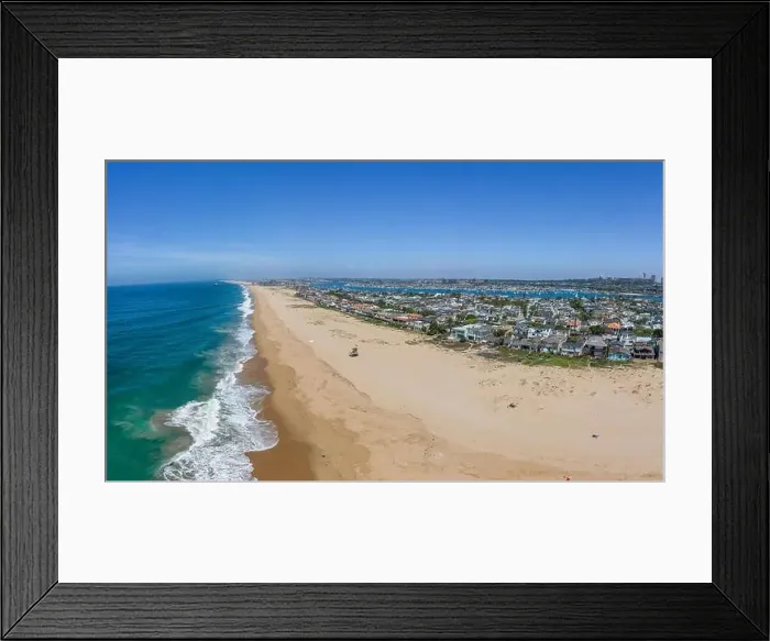 Framed Print : Waves break on the warm California coast. Image captured from an aeiral drone at an altitude of 50 meters Framed Print : Waves break on the warm California coast. Image captured from an aeiral drone at an altitude of 50 meters