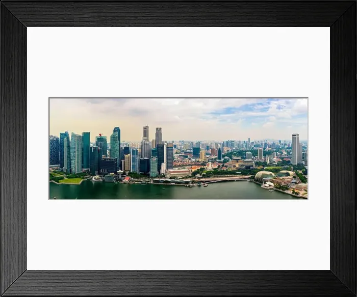 Framed Print : Singapore, 25 April 2019, Bbusiness district panorama over Marina Bay