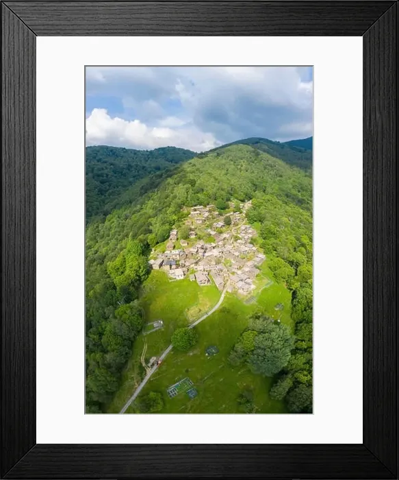Framed Print : Sarona, Curiglia con Monteviasco, Veddasca valley, Varese district, Lombardy, Italy Framed Print : Sarona, Curiglia con Monteviasco, Veddasca valley, Varese district, Lombardy, Italy