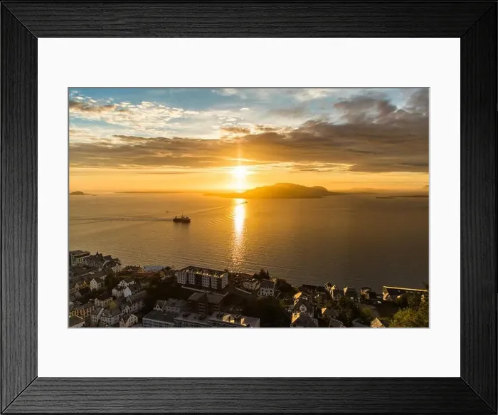 Framed Print : Aerial view of Alesund, Norway at sunrise. Colorful sky over famous tourisitc destination with sunlight and mountains Framed Print : Aerial view of Alesund, Norway at sunrise. Colorful sky over famous tourisitc destination with sunlight and mountains