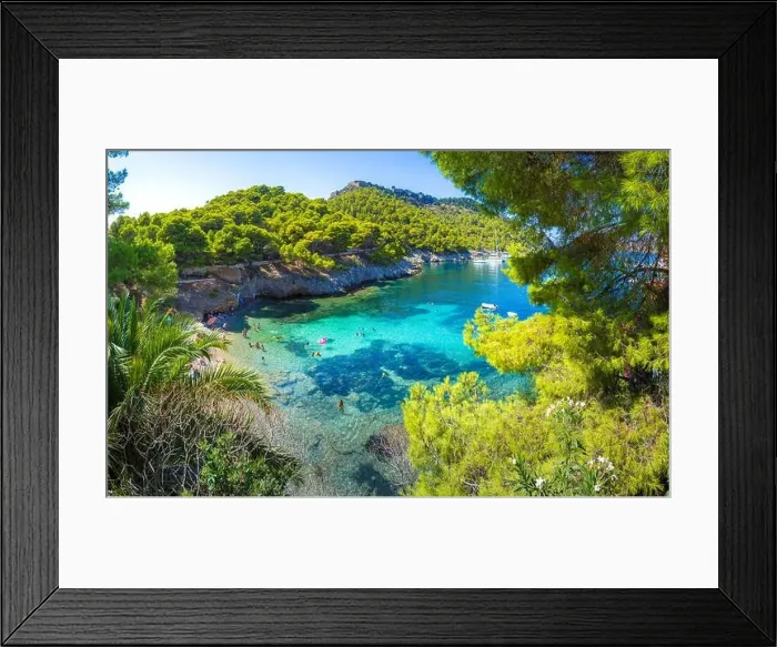 Framed Print : Picturesque Assos village in Kefalonia island, Greece Framed Print : Picturesque Assos village in Kefalonia island, Greece