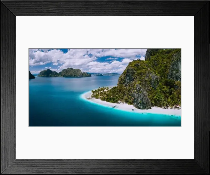 Framed Print : El Nido, Palawan, Philippines. Aerial drone shot of Ipil beach located on Pinagbuyutan Island Framed Print : El Nido, Palawan, Philippines. Aerial drone shot of Ipil beach located on Pinagbuyutan Island