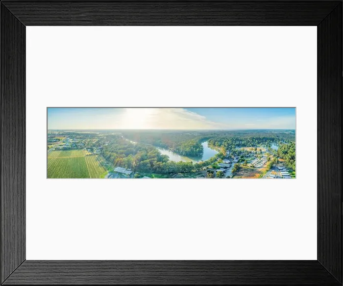 Framed Print : Sunset over the iconic Murray River and scenic countryside in Australia Framed Print : Sunset over the iconic Murray River and scenic countryside in Australia