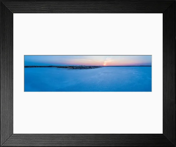 Framed Print : Scenic aerial panorama of sunset over salt lake in Australia Framed Print : Scenic aerial panorama of sunset over salt lake in Australia
