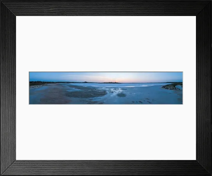 Framed Print : Wide panorama of salt lake in Australia Framed Print : Wide panorama of salt lake in Australia