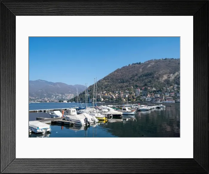 Framed Print : Amazing view with port in Como - Como lake in Italy Framed Print : Amazing view with port in Como - Como lake in Italy