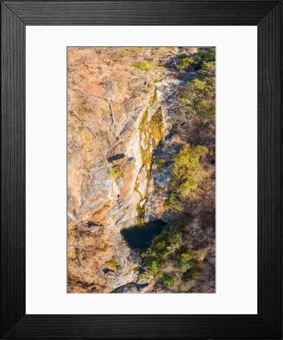 Framed Print : Sohwe falls seen from above in Zimbabwe's Mavuradona National Park Framed Print : Sohwe falls seen from above in Zimbabwe's Mavuradona National Park