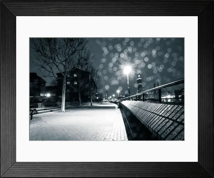 Framed Print : London path at night romantic walk Framed Print : London path at night romantic walk