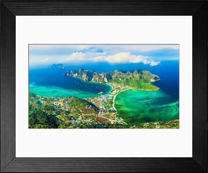 Framed Print : Thailand, Phi Phi Don island, Krabi province Framed Print : Thailand, Phi Phi Don island, Krabi province