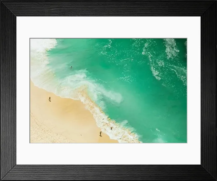 Framed Print : BALI, INDONESIA - DECEMBER 19, 2019: Drone shot of Kelingking beach Framed Print : BALI, INDONESIA - DECEMBER 19, 2019: Drone shot of Kelingking beach