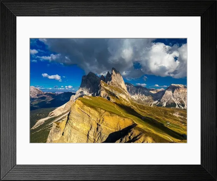 Framed Print : View on Seceda peak. Trentino Alto Adige Framed Print : View on Seceda peak. Trentino Alto Adige