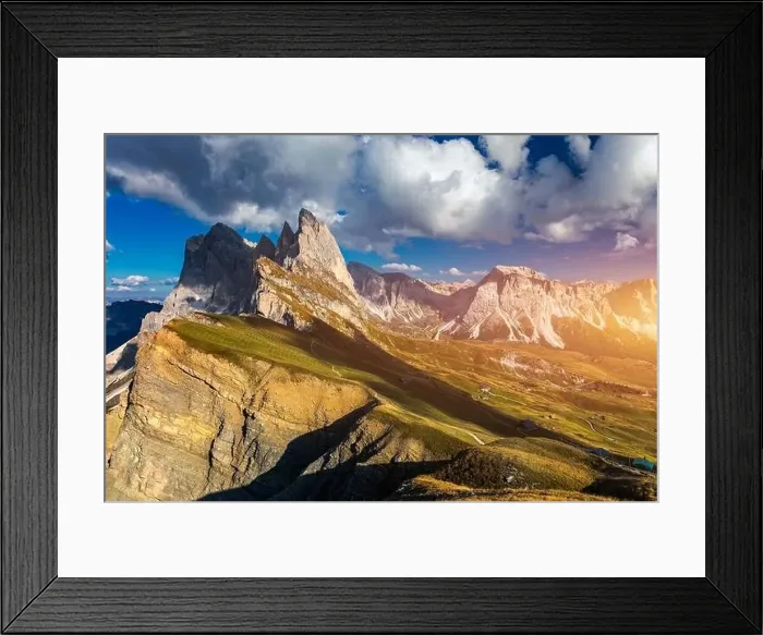 Framed Print : View on Seceda peak. Trentino Alto Adige Framed Print : View on Seceda peak. Trentino Alto Adige