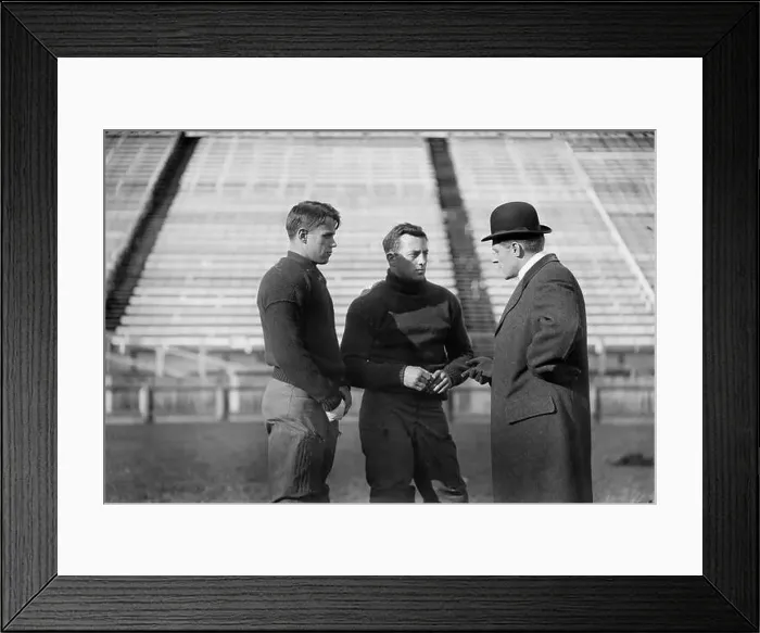 Framed Print : 1909, 21 october, YALE UNIVERSITY Framed Print : 1909, 21 october, YALE UNIVERSITY