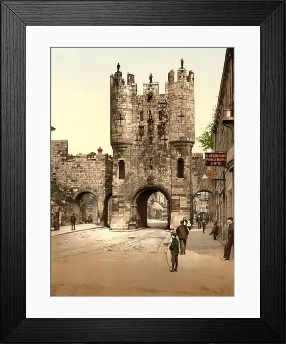 Framed Print : 1900 ca, YORK, ENGLAND, GREAT BRITAIN : The YORK CITY WALLS Framed Print : 1900 ca, YORK, ENGLAND, GREAT BRITAIN : The YORK CITY WALLS