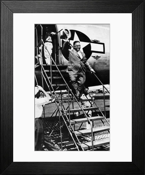 Framed Print : 1946 ca, ROME, ITALY : The United States Mayor of New York City FIORELLO LA GUARDIA ( 1882 - 1947 )
