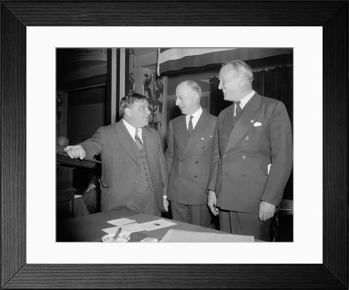 Framed Print : 1937, 17 novembre, WASHINGTON Framed Print : 1937, 17 novembre, WASHINGTON