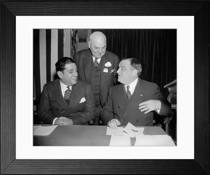 Framed Print : 1937, 15 november, WASHINGTON Framed Print : 1937, 15 november, WASHINGTON