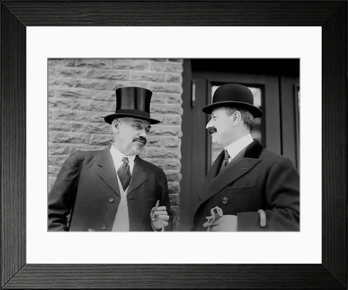 Framed Print : 1908, NEW YORK, USA : The celebrated italian music conductor CLEOFONTE CAMPANINI ( Parma) Framed Print : 1908, NEW YORK, USA : The celebrated italian music conductor CLEOFONTE CAMPANINI ( Parma)