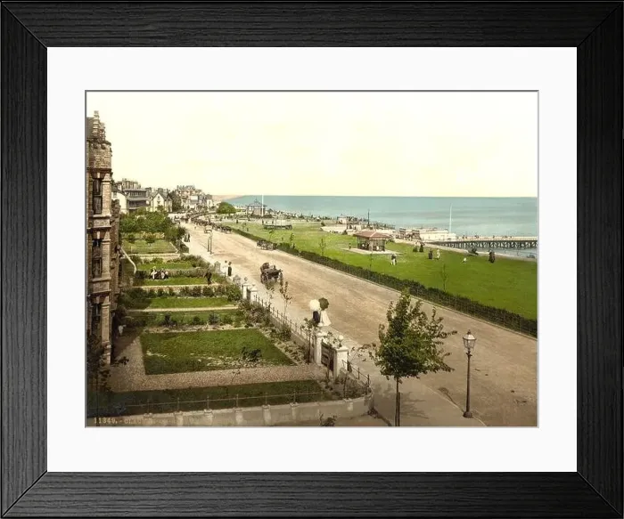 Framed Print : 1905 ca. CLACTON ON SEA, ESSEX Framed Print : 1905 ca. CLACTON ON SEA, ESSEX