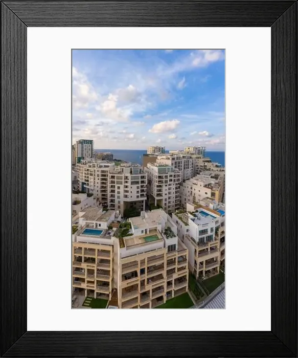Framed Print : Aerial panoramic view of the Valletta old town on Malta Framed Print : Aerial panoramic view of the Valletta old town on Malta