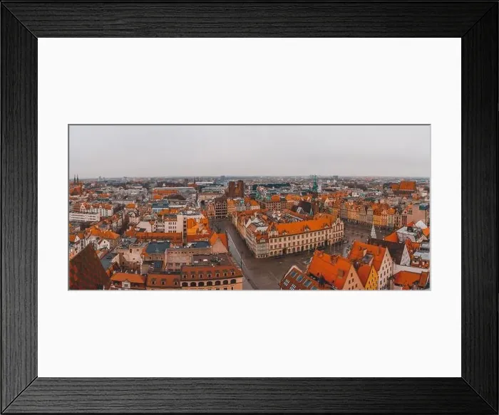 Framed Print : Panoramas of the old city of Wroclaw and the picturesque river Odra Framed Print : Panoramas of the old city of Wroclaw and the picturesque river Odra