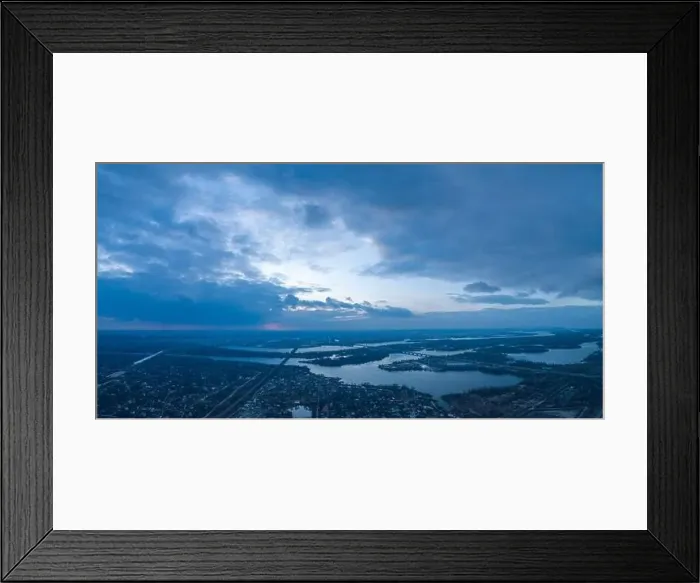 Framed Print : Beautiful panoramic aerial view of the Dnieper River and the North Bridge or Moscow Bridge from the left bank Framed Print : Beautiful panoramic aerial view of the Dnieper River and the North Bridge or Moscow Bridge from the left bank