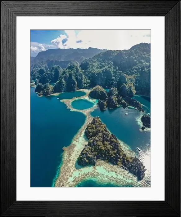 Framed Print : Aerial view of the Twin Lagoon in coron island, Palawan, Philippines Framed Print : Aerial view of the Twin Lagoon in coron island, Palawan, Philippines