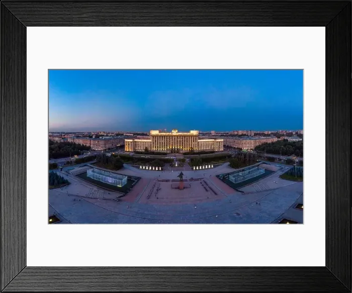 Framed Print : 16 08 2018 - ST PETERSBURG, RUSSIA: Beautiful panorama view from drone Framed Print : 16 08 2018 - ST PETERSBURG, RUSSIA: Beautiful panorama view from drone