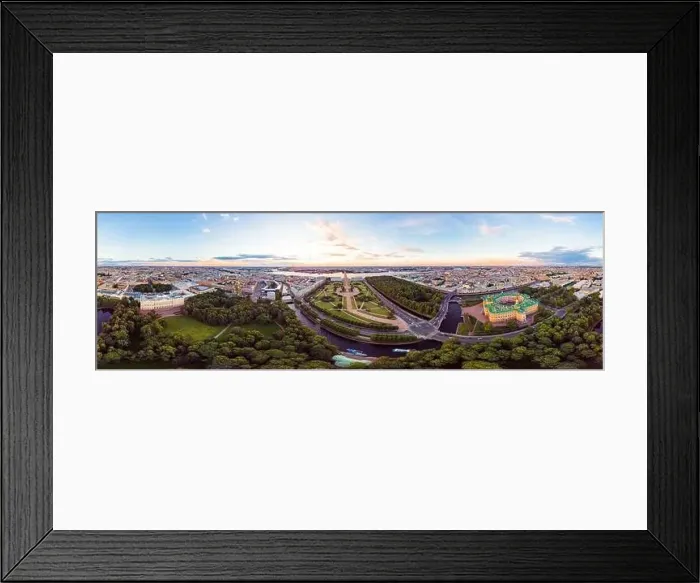 Framed Print : SAINT PETERSBURG Russia: 360 degrees panorama Framed Print : SAINT PETERSBURG Russia: 360 degrees panorama
