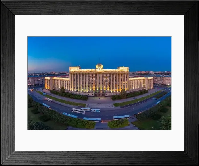 Framed Print : 16 08 2018 - ST PETERSBURG, RUSSIA: Beautiful panorama view from drone Framed Print : 16 08 2018 - ST PETERSBURG, RUSSIA: Beautiful panorama view from drone