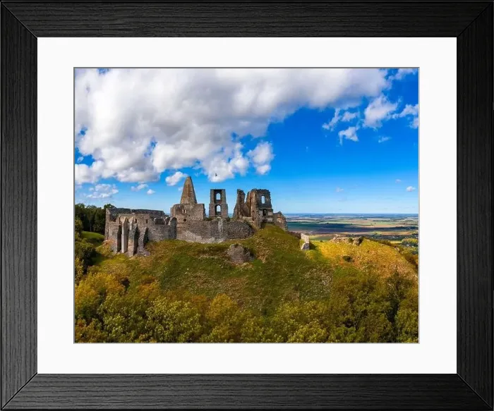 Framed Print : Castle ruins of Somlo in Balaton Highland next to Doba town Framed Print : Castle ruins of Somlo in Balaton Highland next to Doba town