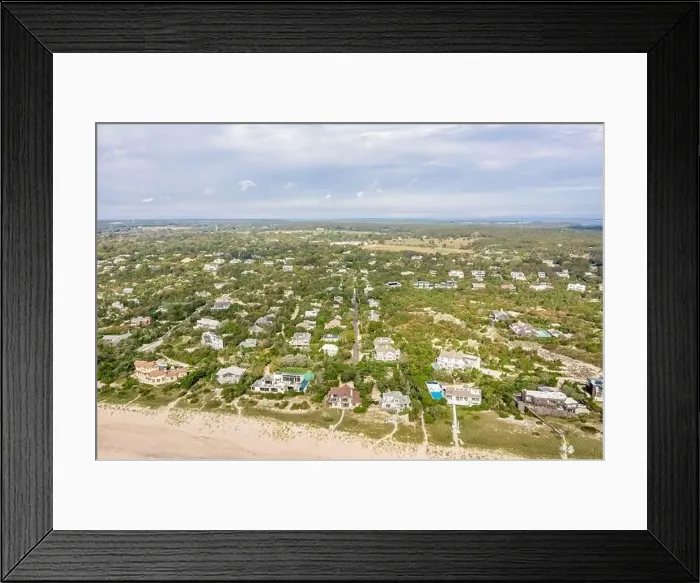 Framed Print : aerial image of homes along the coast in Amagansett, NY Framed Print : aerial image of homes along the coast in Amagansett, NY