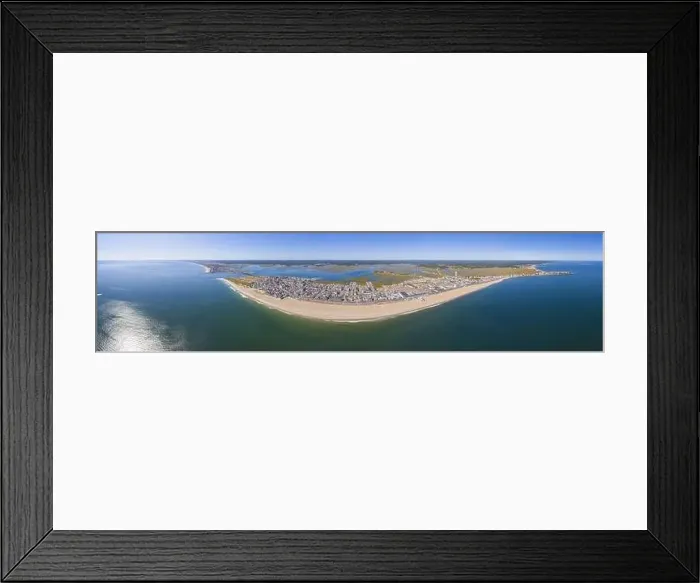 Framed Print : Hampton Beach panorama aerial view including historic waterfront buildings on Ocean Boulevard Framed Print : Hampton Beach panorama aerial view including historic waterfront buildings on Ocean Boulevard