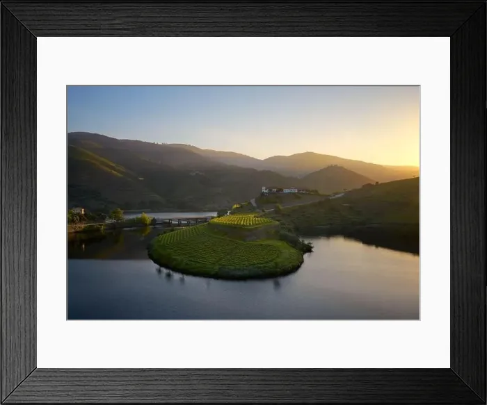 Framed Print : Douro wine valley regions shape bend river in Quinta do Tedo at sunset, in Portugal Framed Print : Douro wine valley regions shape bend river in Quinta do Tedo at sunset, in Portugal