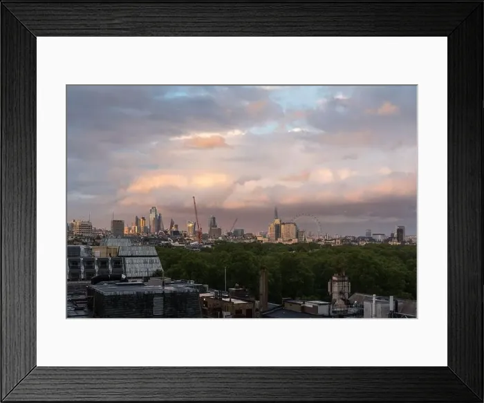 Framed Print : Stunning Sunrise over the city of London Framed Print : Stunning Sunrise over the city of London