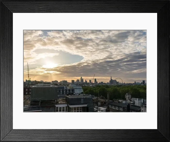 Framed Print : Stunning Sunrise over the city of London Framed Print : Stunning Sunrise over the city of London