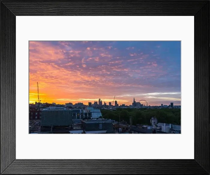 Framed Print : Stunning Sunrise over the city of London Framed Print : Stunning Sunrise over the city of London