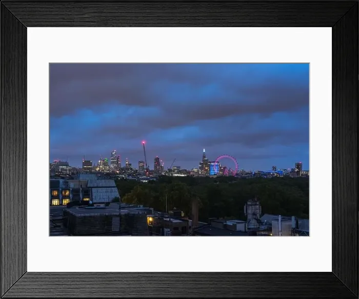Framed Print : Stunning Sunrise over the city of London Framed Print : Stunning Sunrise over the city of London