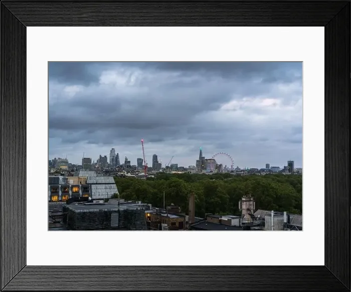 Framed Print : Stunning Sunrise over the city of London Framed Print : Stunning Sunrise over the city of London