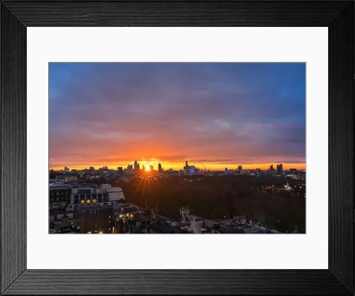 Framed Print : Stunning London city sunrise aerial view Framed Print : Stunning London city sunrise aerial view