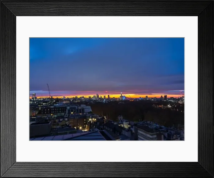 Framed Print : Stunning London city sunrise aerial view Framed Print : Stunning London city sunrise aerial view