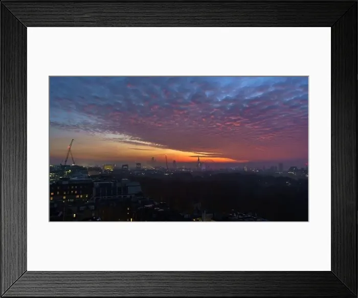 Framed Print : Sunrise view of London city from Park Lane Fourseasons hotel Framed Print : Sunrise view of London city from Park Lane Fourseasons hotel