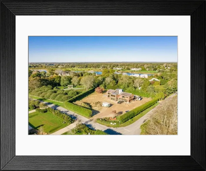 Framed Print : Contemporary home under construction on the corner of LaForest and Apaquague road, East Hampton, NY