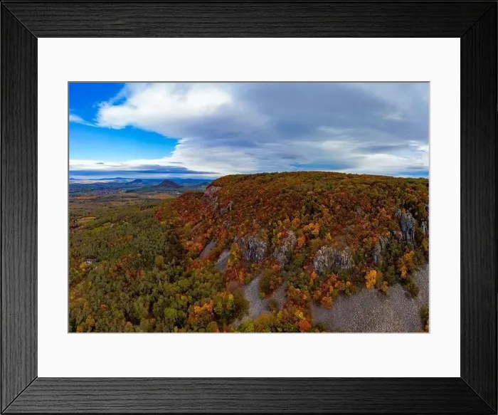Framed Print : Saint Gerorge Hill in Hungary badacsony region Framed Print : Saint Gerorge Hill in Hungary badacsony region