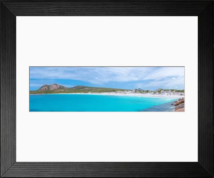 Framed Print : Hellfire bay near Esperance viewed during a cloudy day, Australia