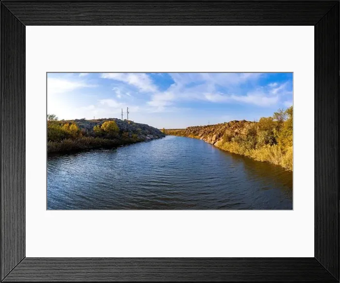 Framed Print : A stream flowing among huge stones covered with small dry plants in the warm evening light in picturesque Ukraine Framed Print : A stream flowing among huge stones covered with small dry plants in the warm evening light in picturesque Ukraine