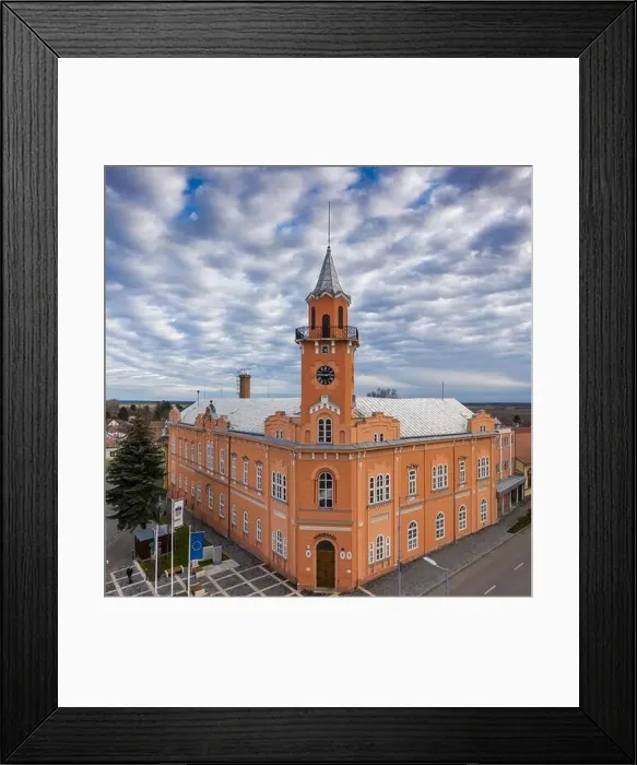 Framed Print : Town hall ins Siklos, Hungary Framed Print : Town hall ins Siklos, Hungary